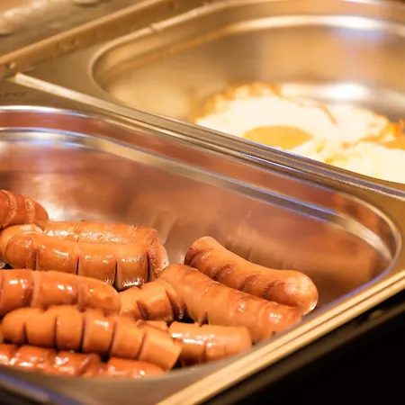 Hubertus بيت ضيافة 4*