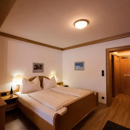 Hubertus Penzion 4*